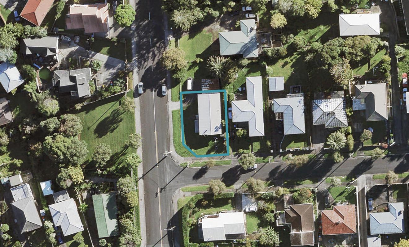 2 Peter Buck Road, New Windsor, Auckland - Carousel 1