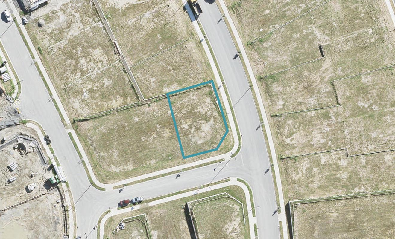 22 Tyler Davies Drive, Red Beach - Carousel 1
