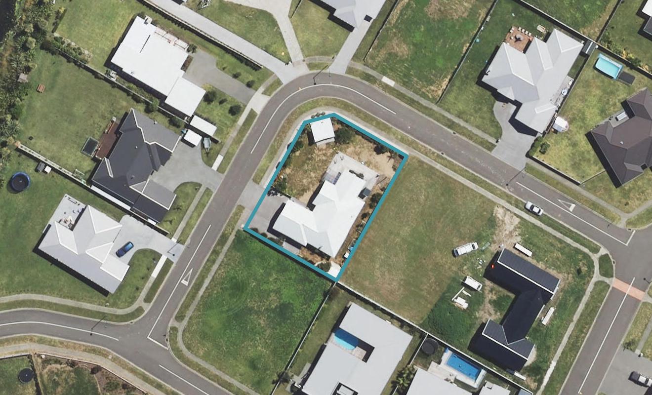 3 Ferris Crescent, Wainui, Gisborne - Carousel 1