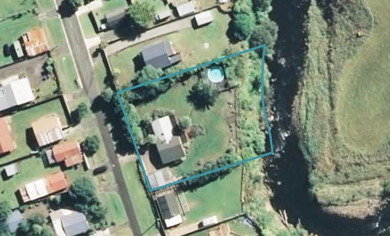 10 Kawei Road, Hawera - Carousel 1