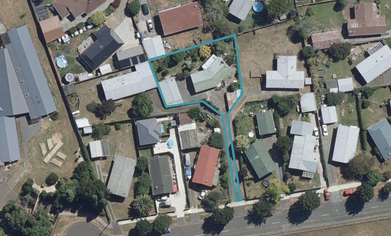 122 Saxbys Road, Deanwell, Hamilton - Carousel 1