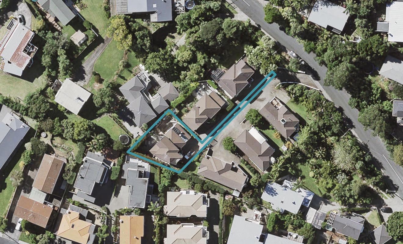 6D Heathcote Road, Castor Bay, Auckland - Carousel 1