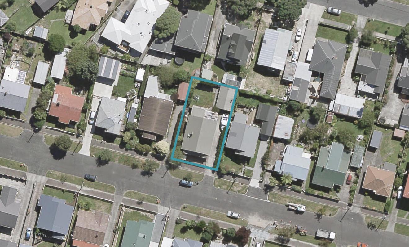 13 Hume Street, Alicetown, Lower Hutt - Carousel 1