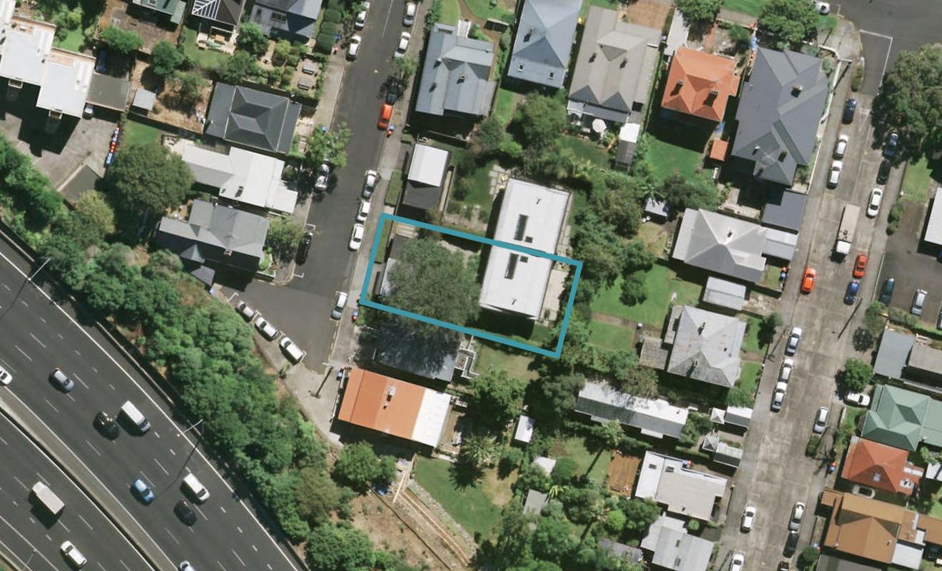 23 Seafield View Road, Grafton, Auckland - Carousel 1