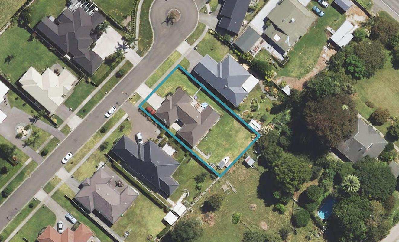 9 Silverstone Place, Lytton West, Gisborne - Carousel 1
