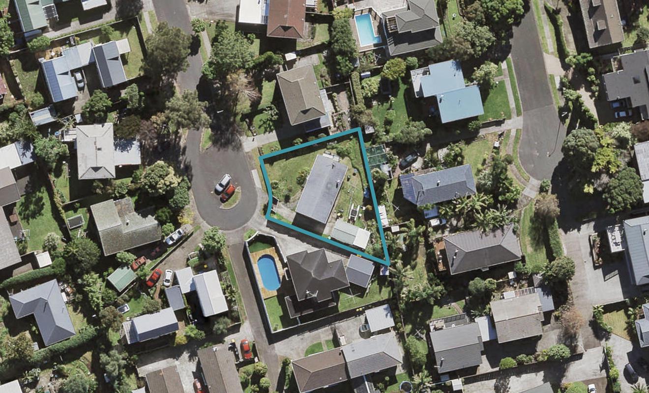14 Steen Place, Mangere Bridge, Auckland - Carousel 1