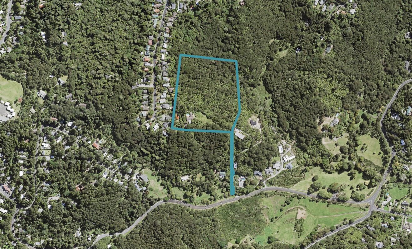 54A Rimutaka Place, Titirangi, Auckland - Carousel 1