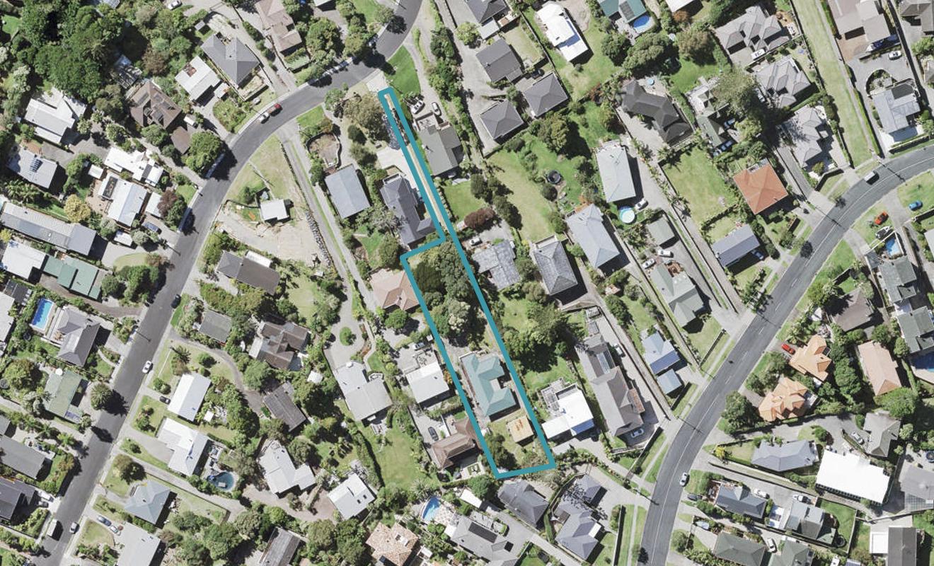 24 Newhaven Terrace, Mairangi Bay, Auckland - Carousel 1