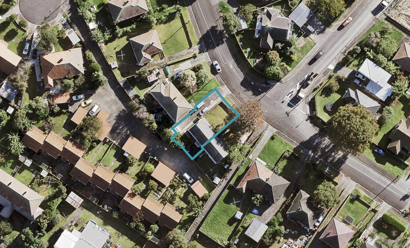 48 Herdman Street, Waterview, Auckland - Carousel 1