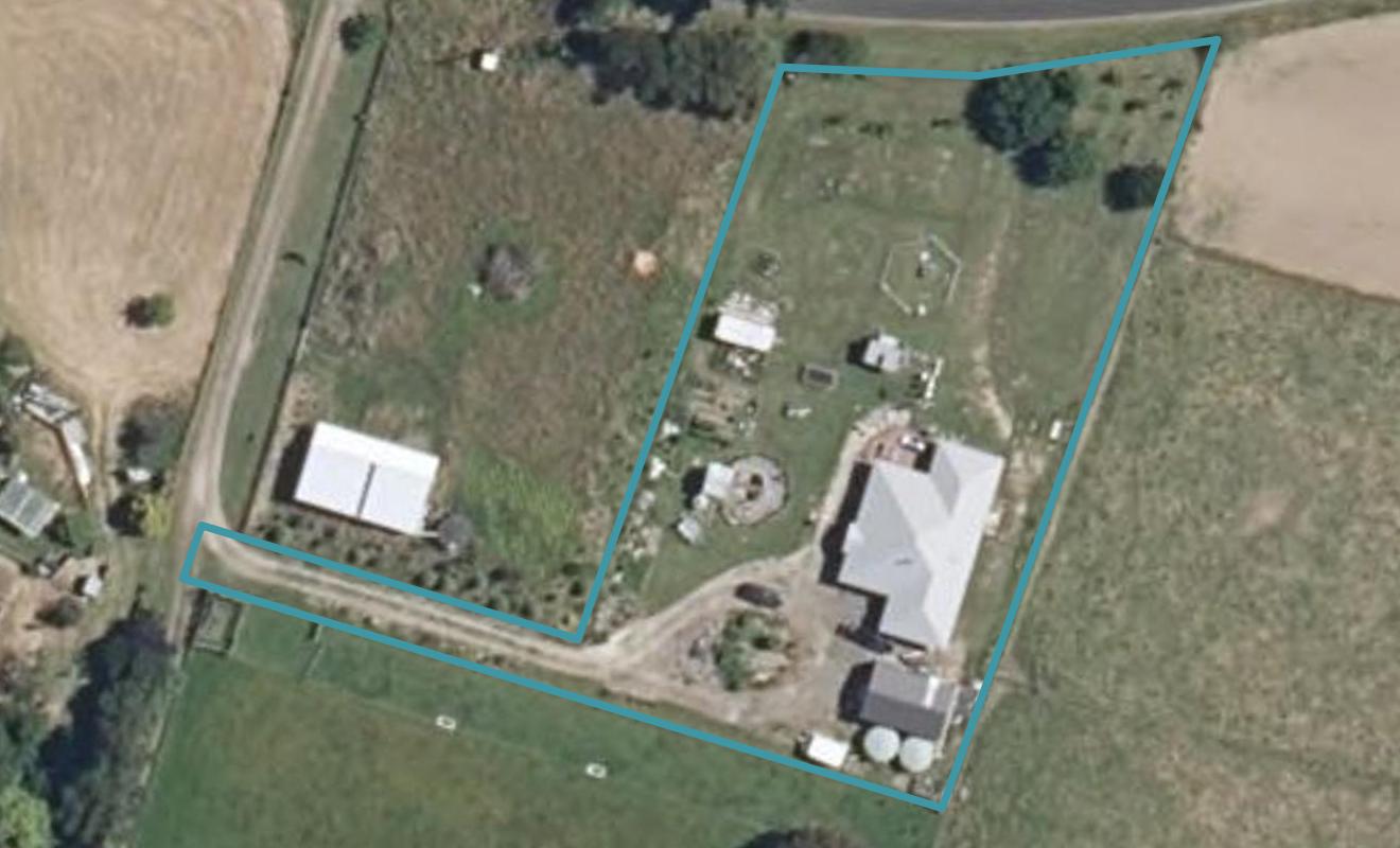 207 Muhunoa Road, OHAU, LEVIN - Carousel 1
