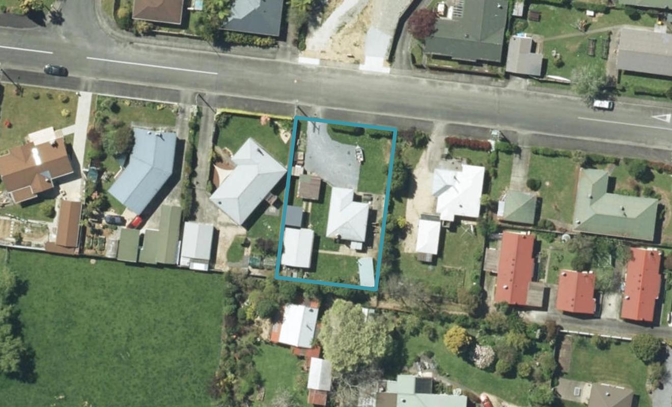 4 Edinburgh Street, Takaka - Carousel 1