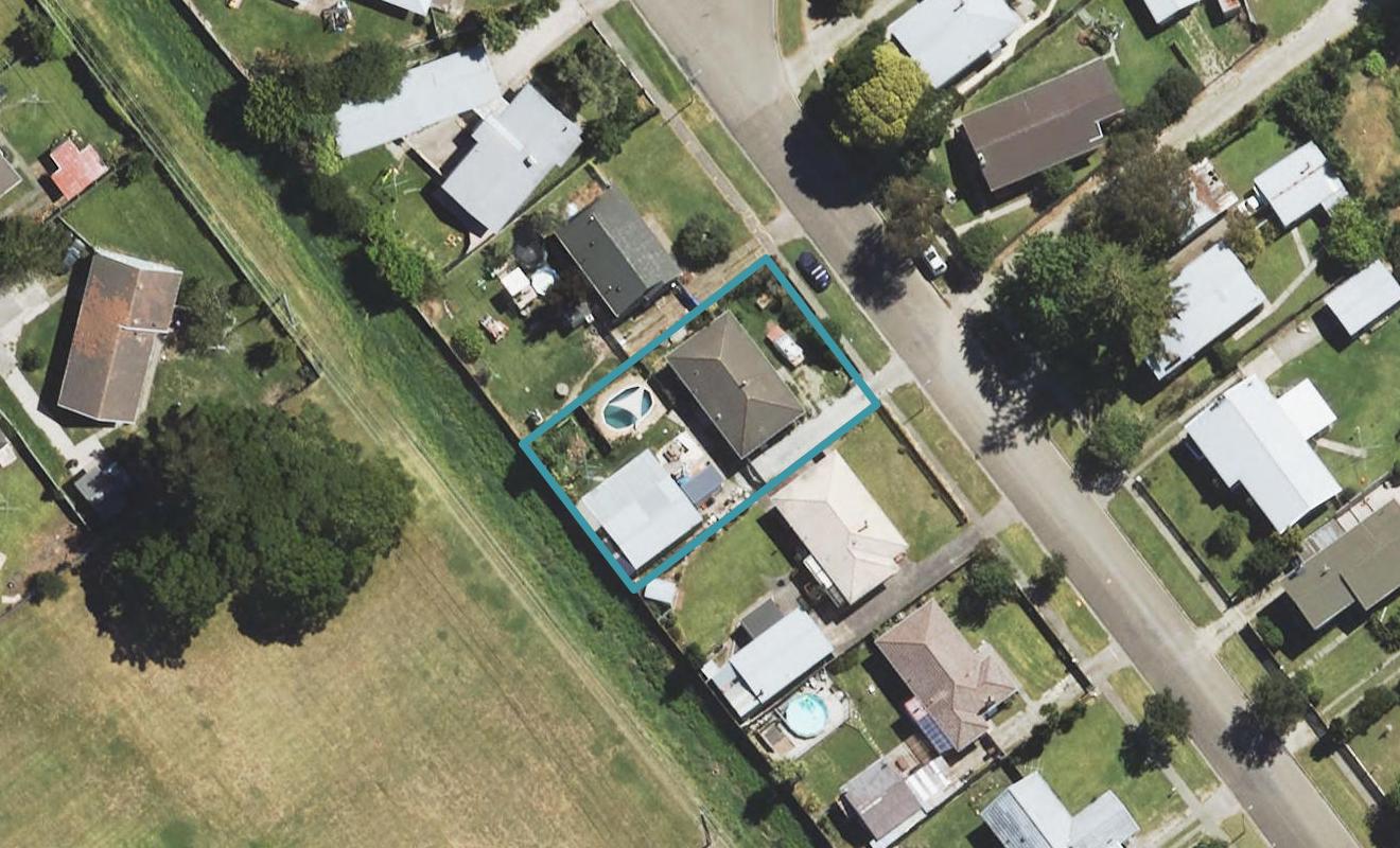 12 Halley Street, Outer Kaiti, Gisborne - Carousel 1