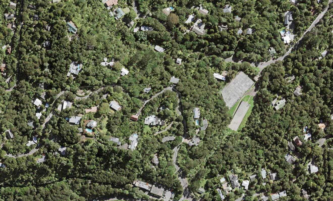72 Scenic Drive, Titirangi, Auckland - Carousel 1