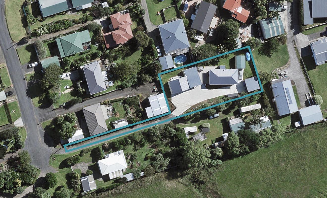 9 Second Avenue, Waiuku - Carousel 1
