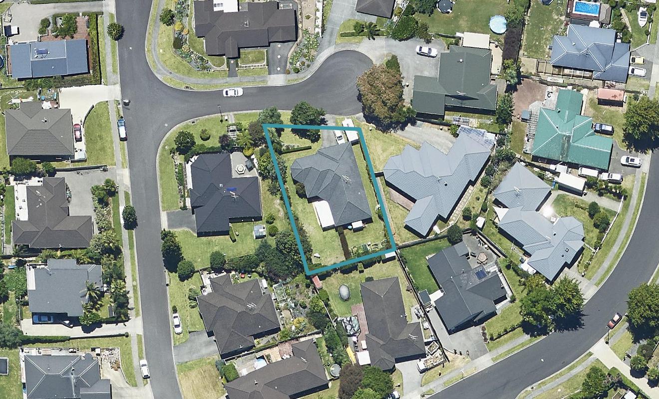 6 Cram Court, Welcome Bay, Tauranga - Carousel 1