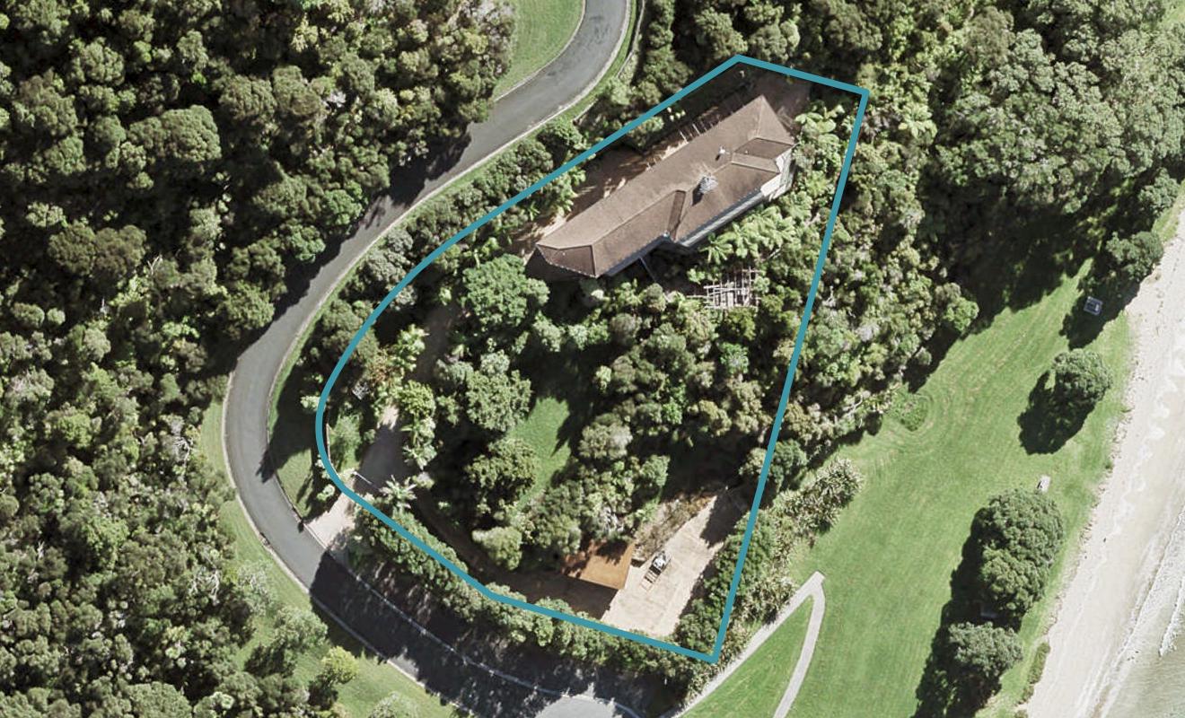 112 Brick Bay Drive, Sandspit, Warkworth - Carousel 1