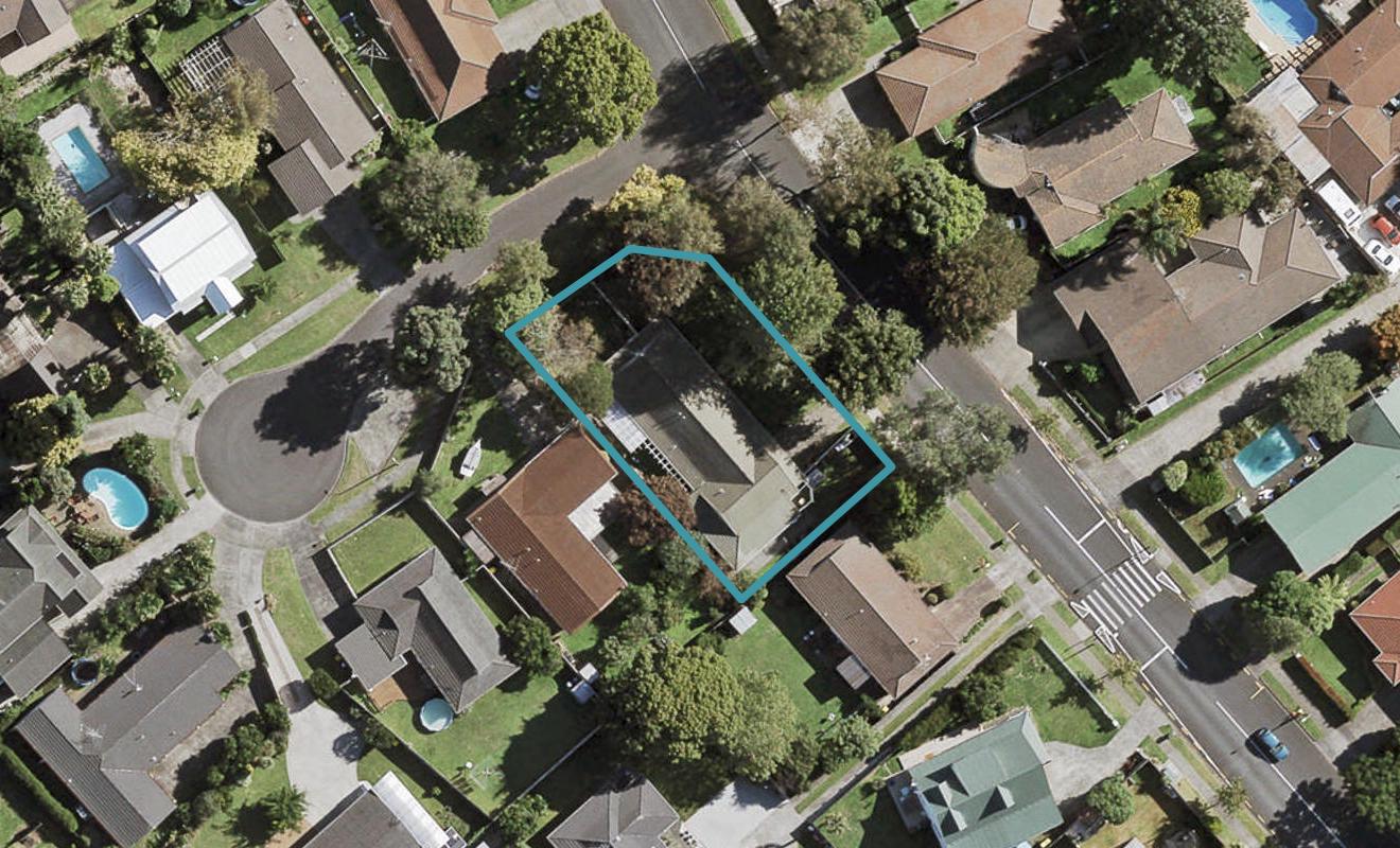 2 Gulliver Place, Conifer Grove, Takanini - Carousel 1