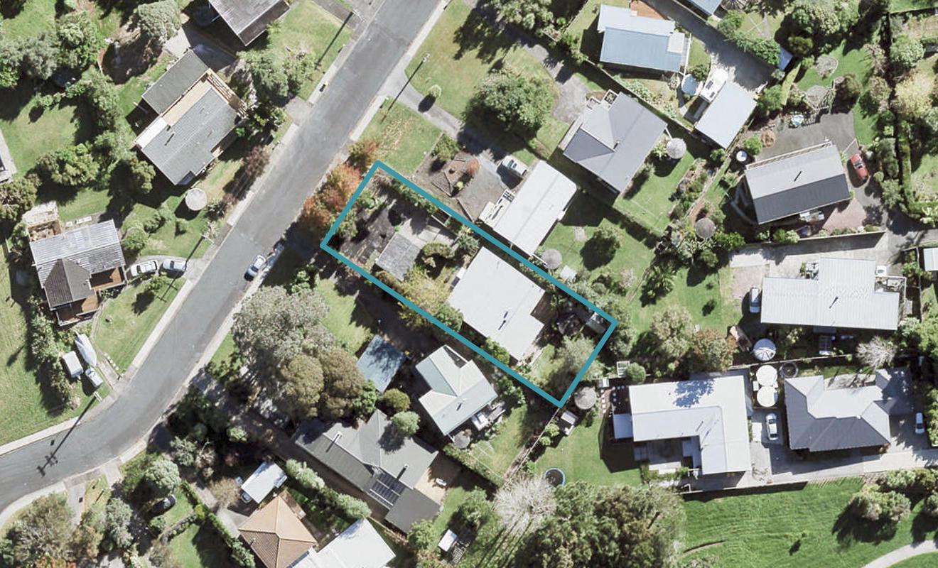 20 Gails Drive, Albany - Carousel 1