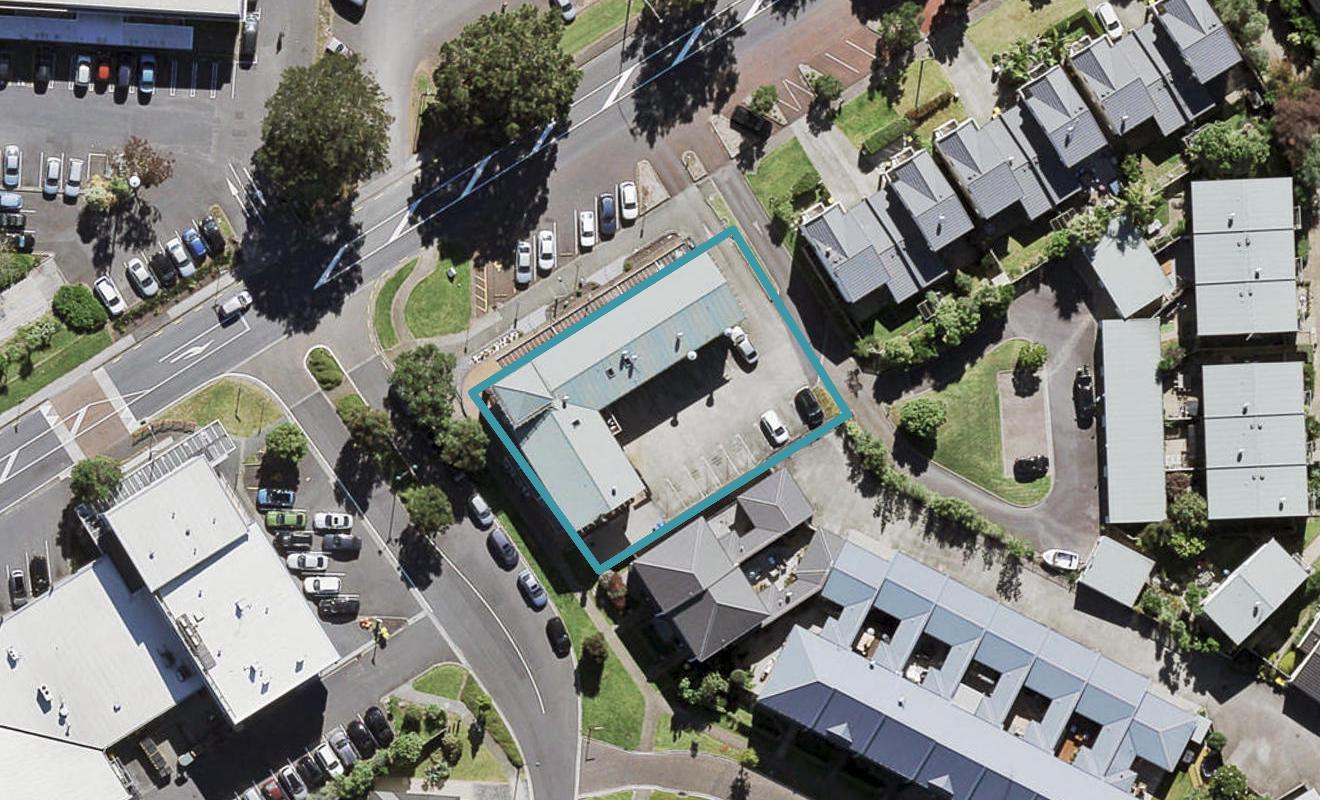 4/80 Gunner Drive, Te Atatu Peninsula, Auckland - Carousel 1