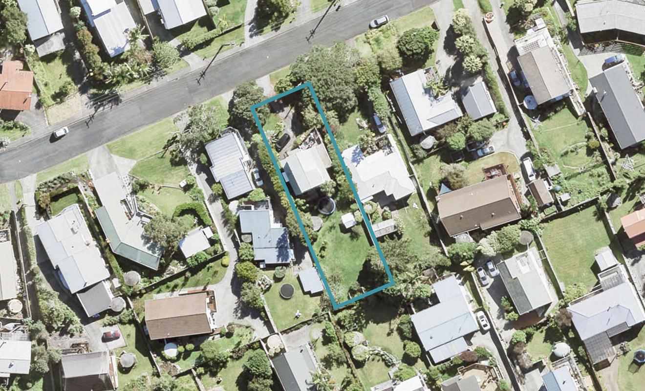 55 Elliston Crescent, Stanmore Bay, Whangaparaoa - Carousel 1