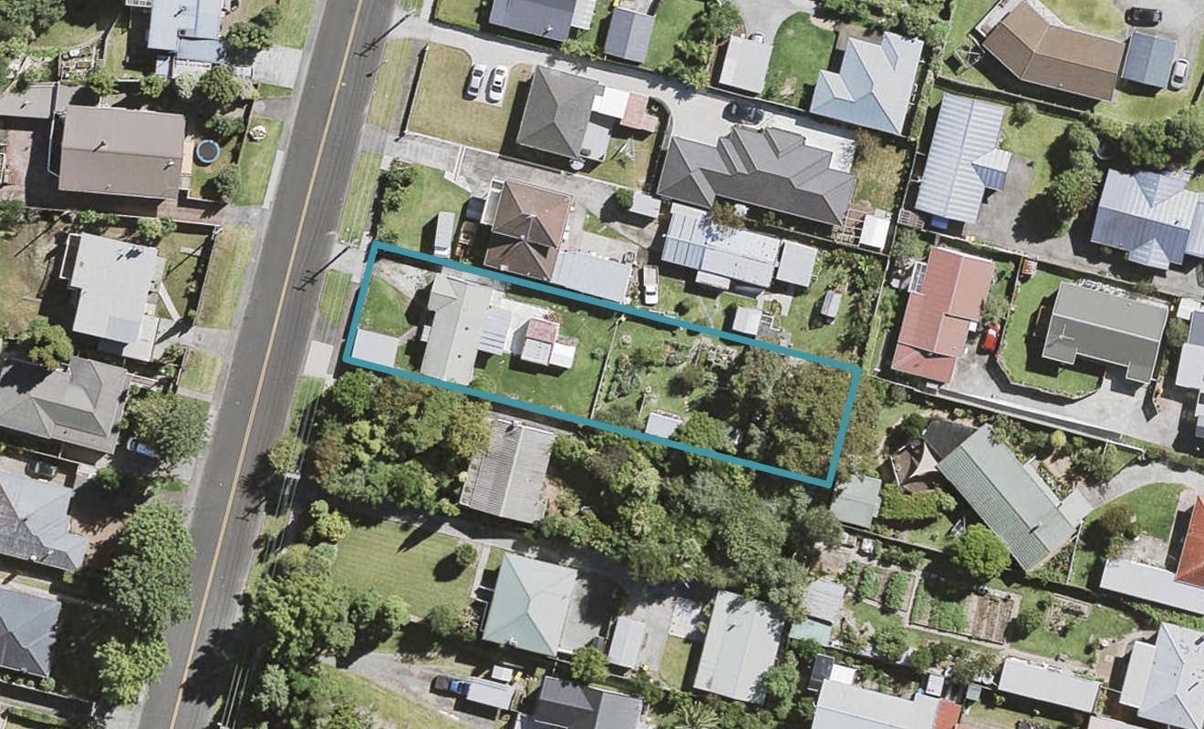 10 Kamara Road, Glen Eden, Auckland - Carousel 1