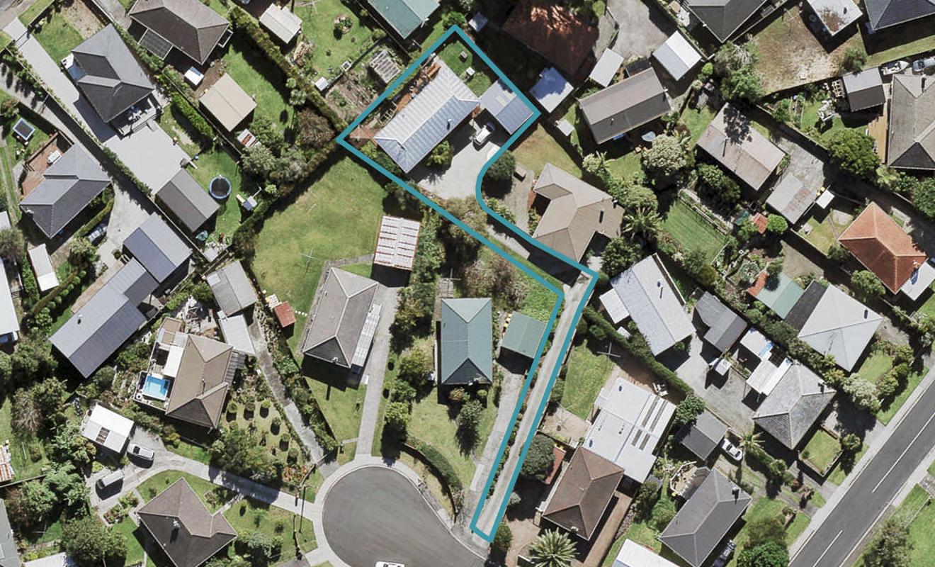 5A Beaufield Lane, Te Atatu Peninsula, Auckland - Carousel 1