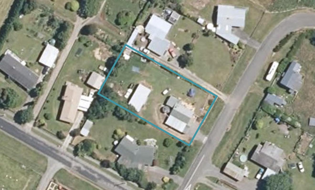 8 Viking Street, Norsewood - Carousel 1