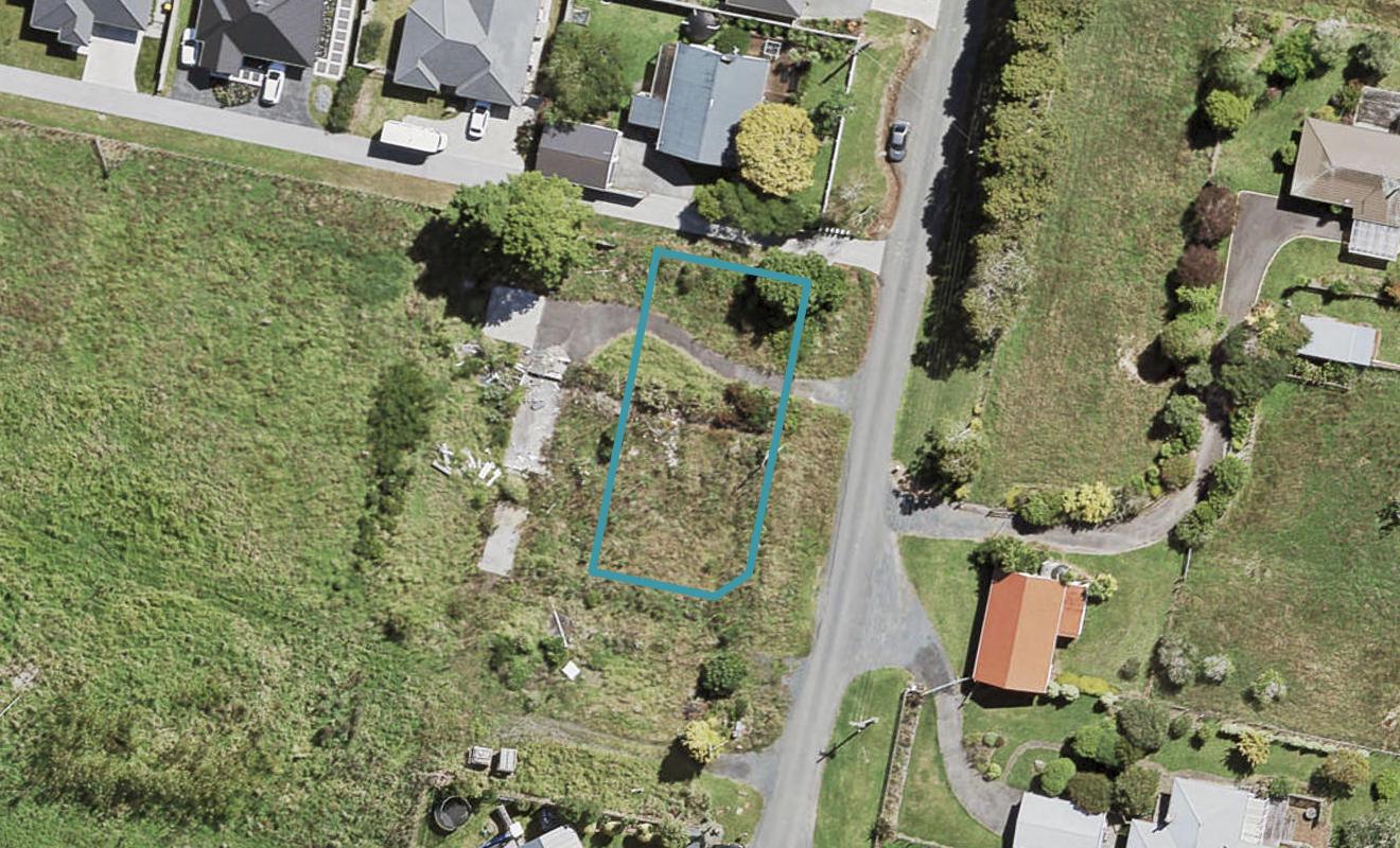 77 Mcindoe Road, Kumeu - Carousel 1