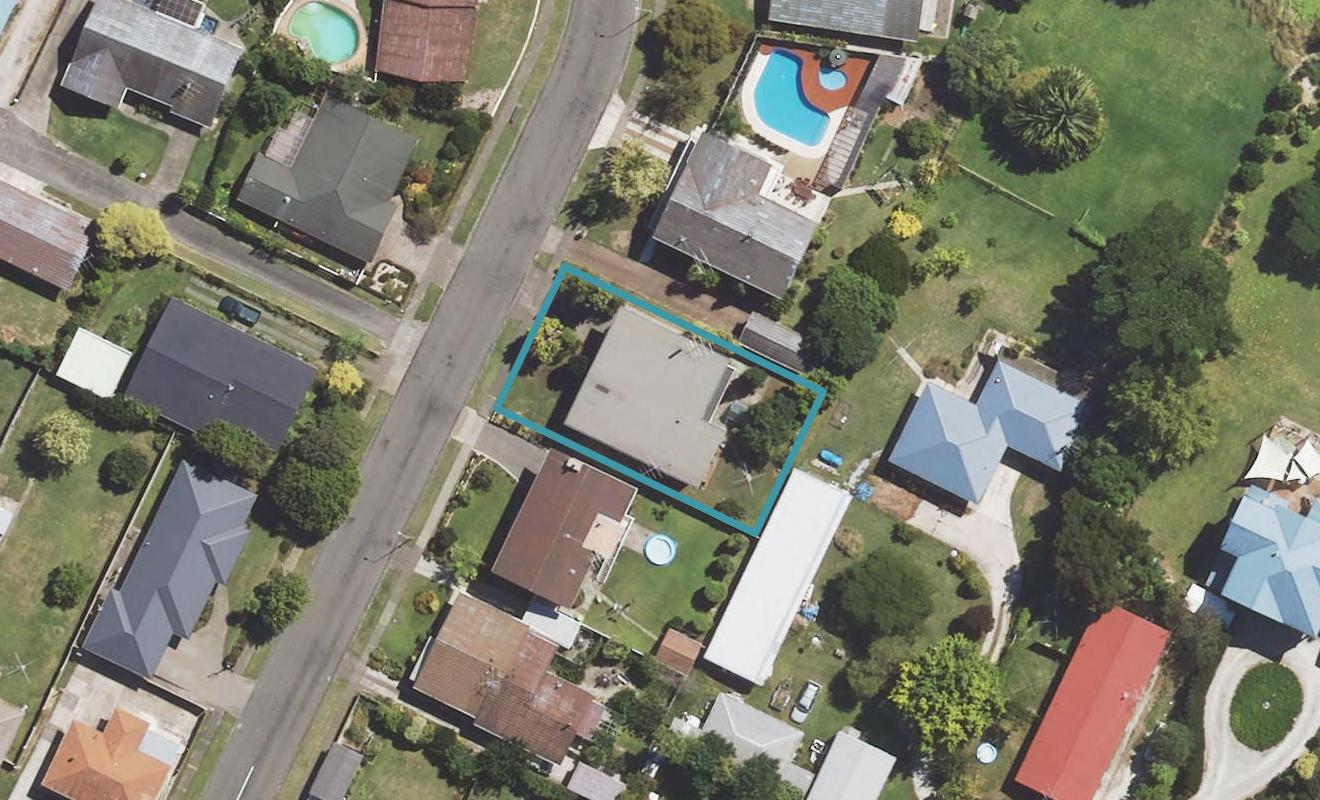 5 Fergusson Drive, Te Hapara, Gisborne - Carousel 1