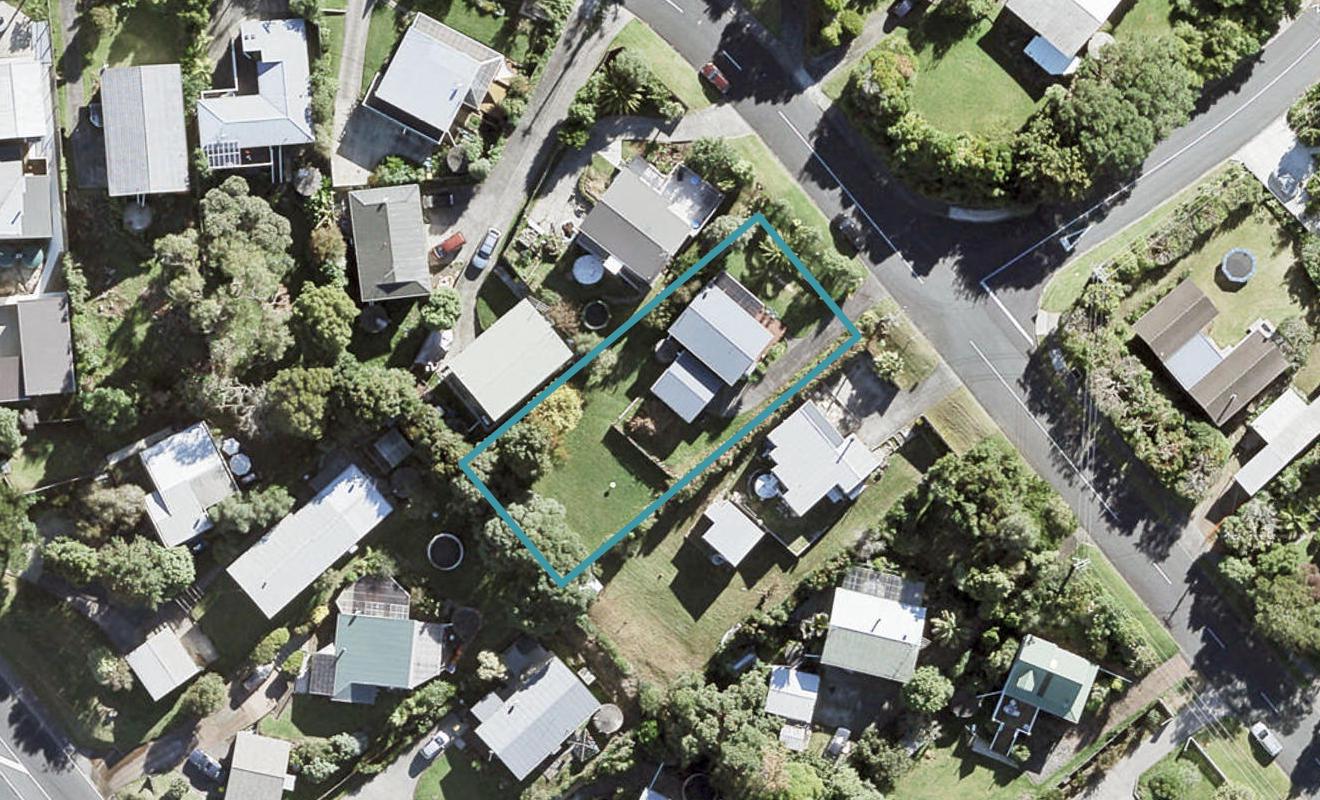 13 Penton Road, Stanmore Bay, Whangaparaoa - Carousel 1