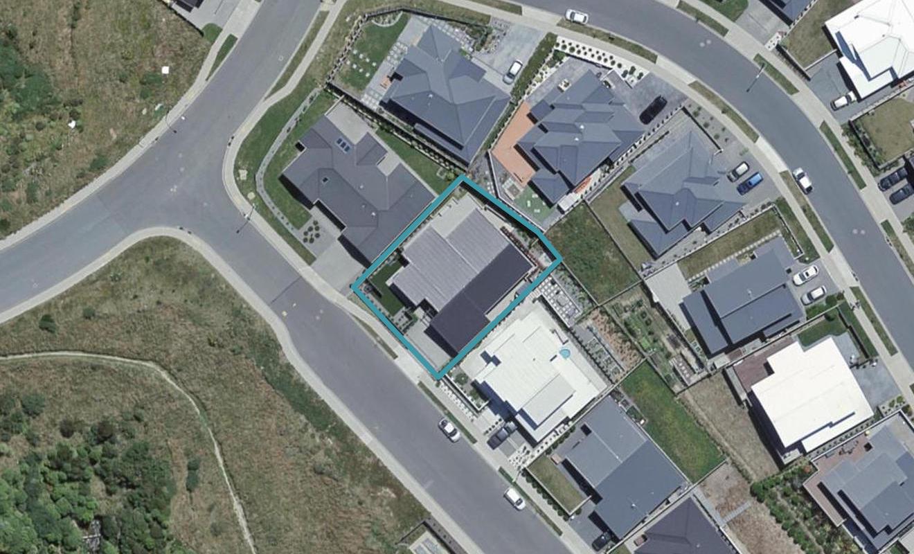 3 Farnworth Tce, Churton Park, Wellington - Carousel 1