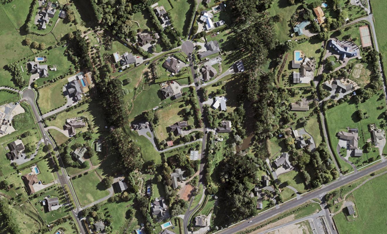 14 Everlea Place, Alfriston, Auckland - Carousel 1