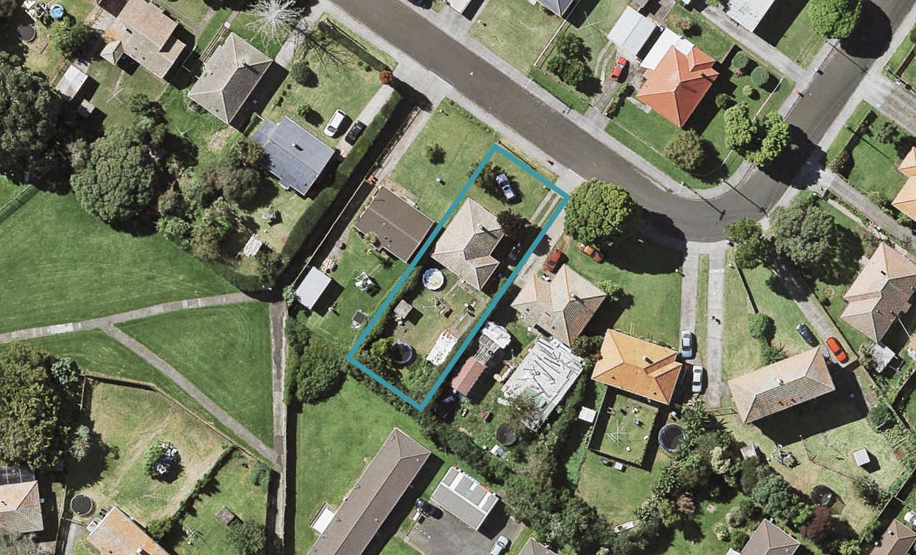 18 Ngarimu Road, Panmure, Auckland - Carousel 1