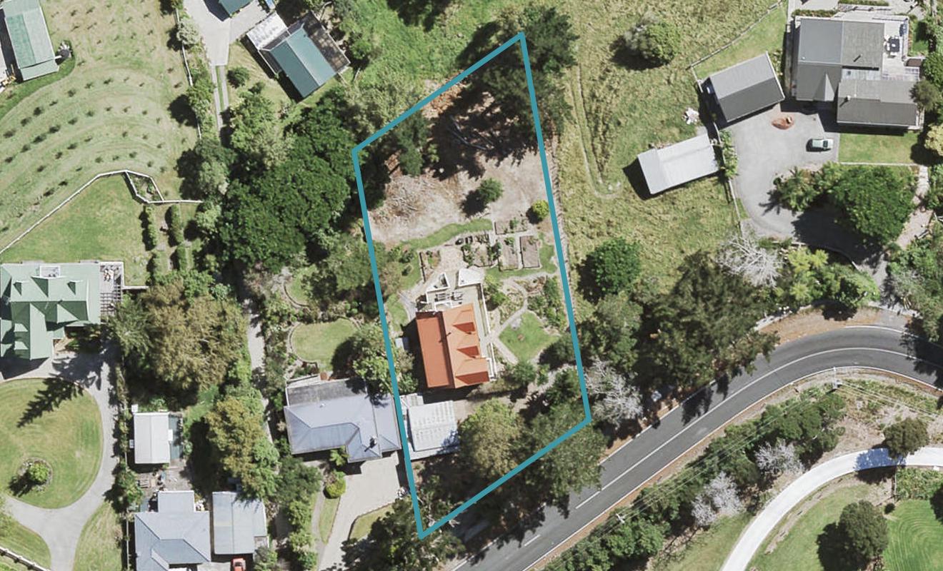 311 Sturges Road, Henderson Valley, Auckland - Carousel 1
