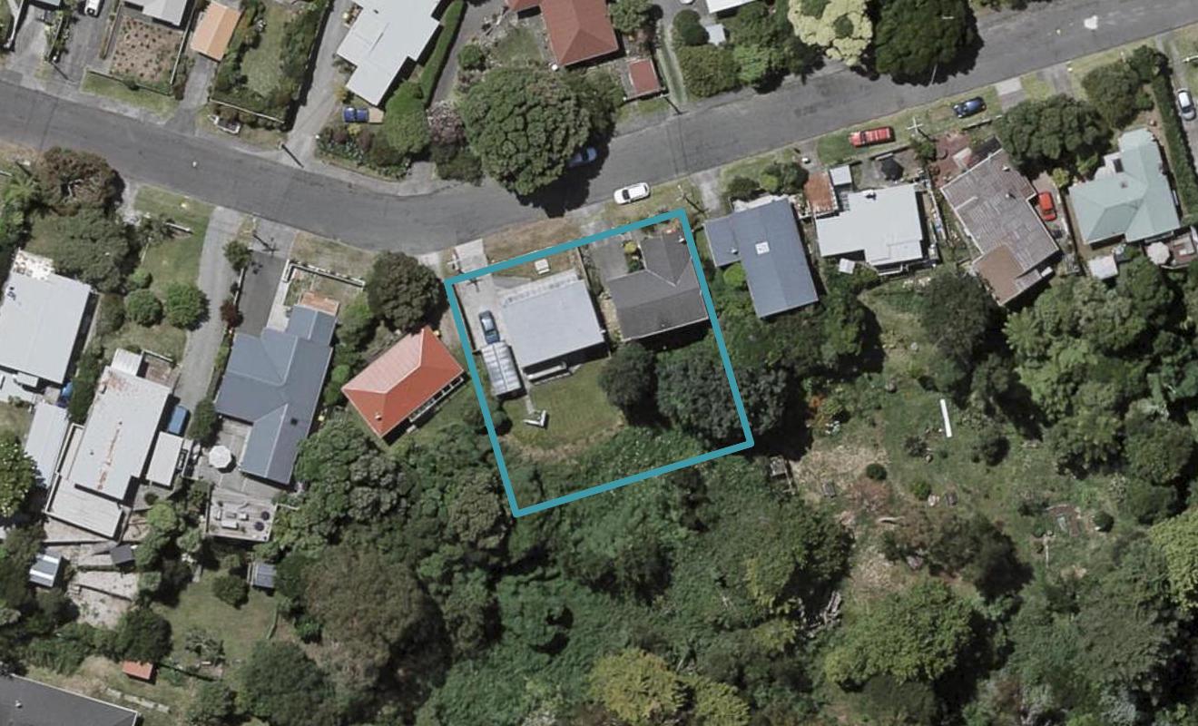 22 Gavin Road, Raumati Beach, Paraparaumu - Carousel 1