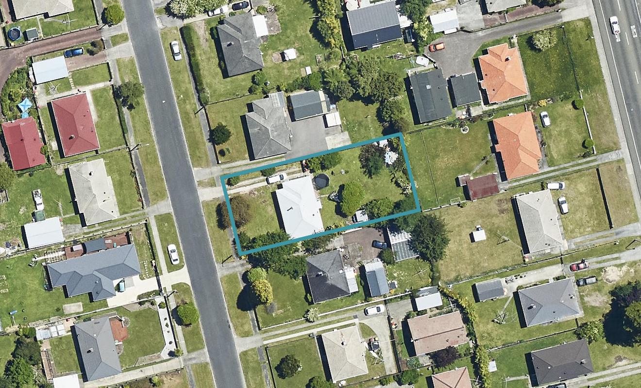 8 Puriri Crescent, Hillcrest, Rotorua - Carousel 1