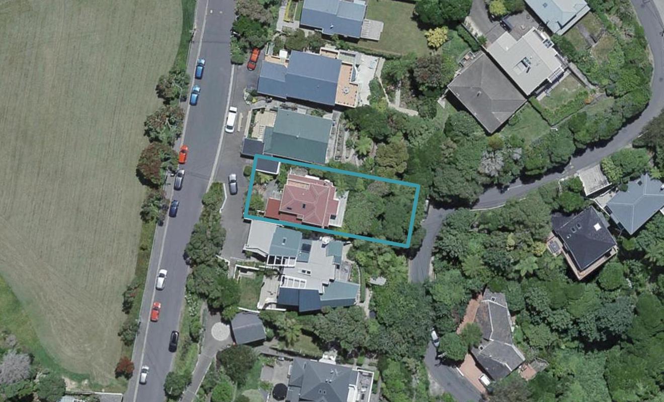 13 Seaview Terrace, Northland, Wellington - Carousel 1