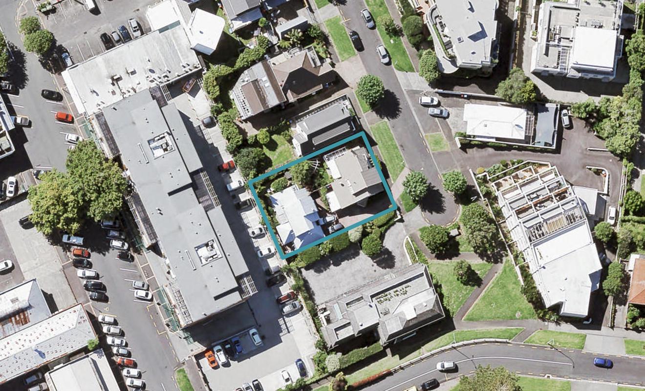 11 Lombard Street, St Heliers, Auckland - Carousel 1
