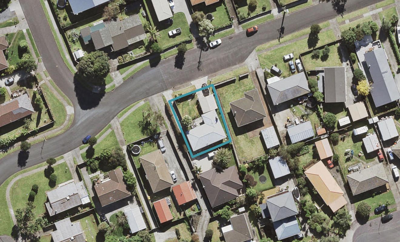 22 Matapouri Road, Mangere Bridge, Auckland - Carousel 1