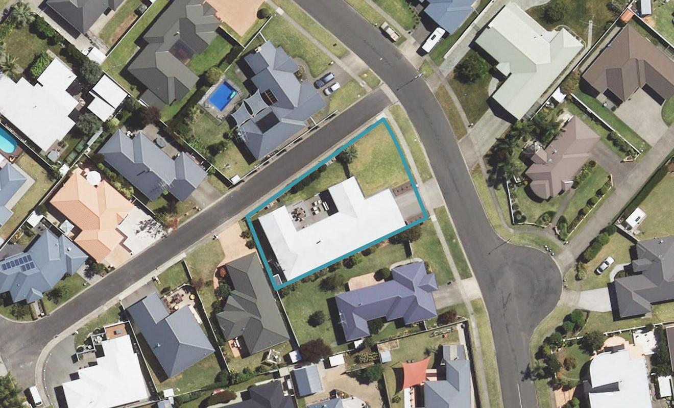 6 Margaret Place, Lytton West, Gisborne - Carousel 1