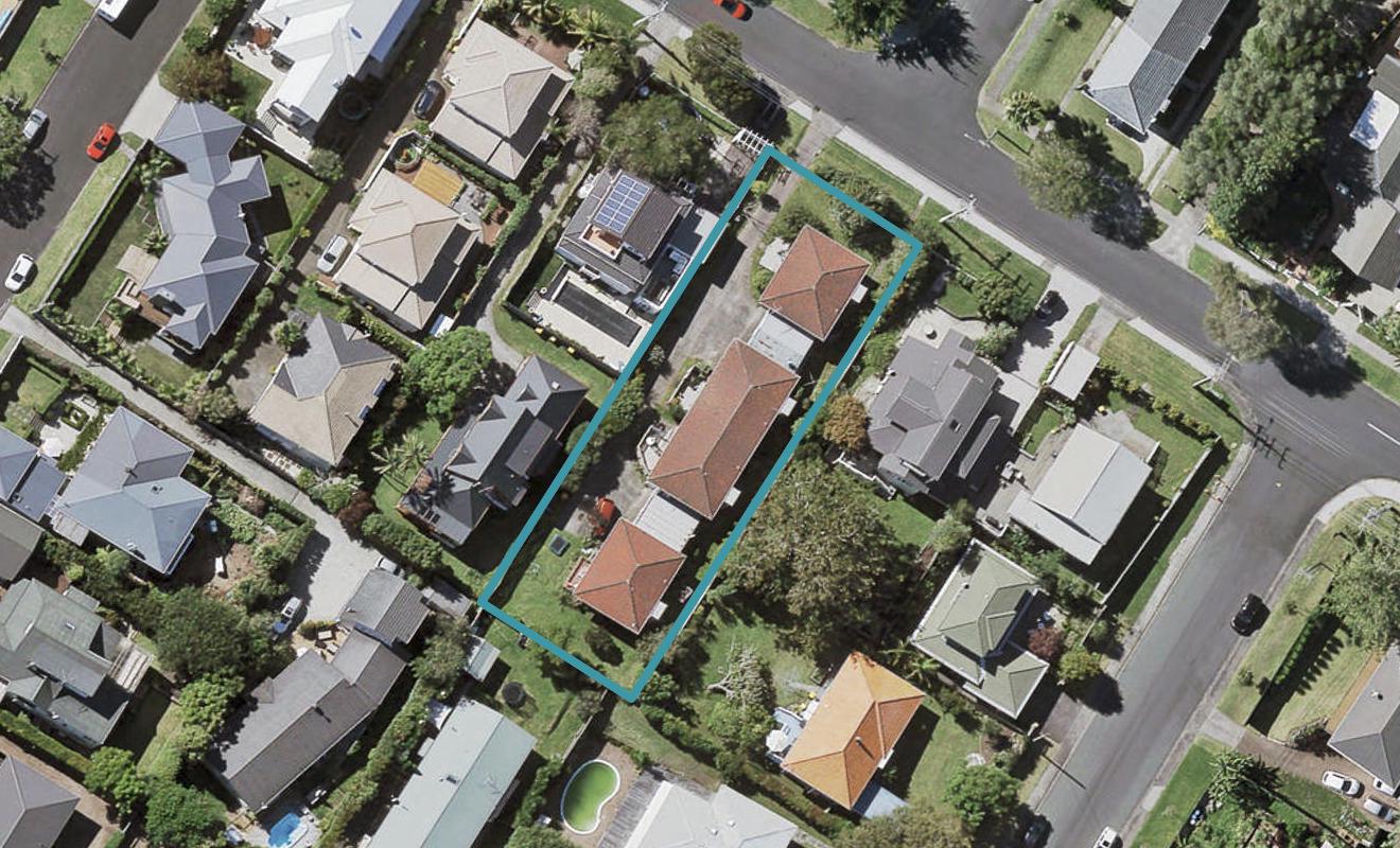 2/15 Northboro Road, Hauraki, Auckland - Carousel 1
