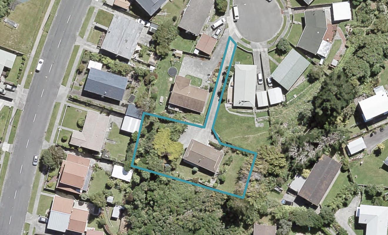 8 Becks Close, Kelson, Lower Hutt - Carousel 1