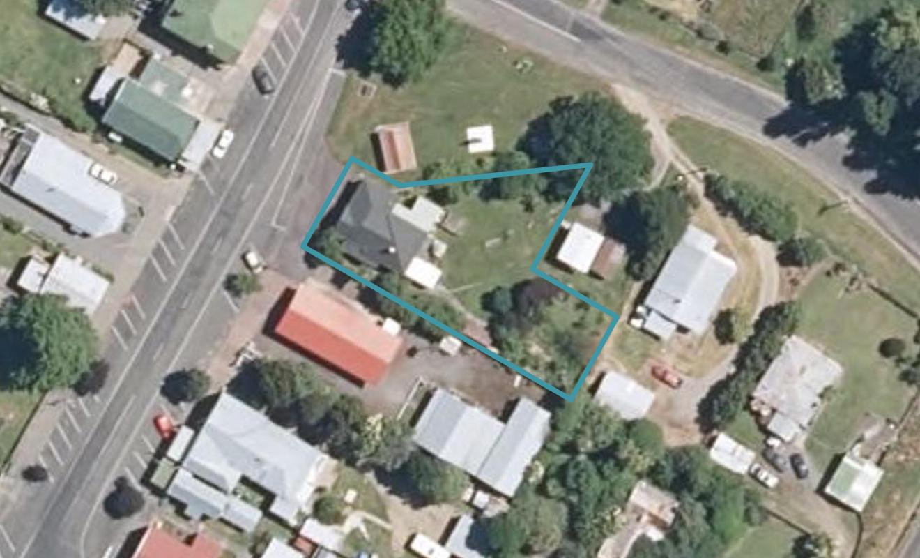 18 Coronation Street, Norsewood - Carousel 1