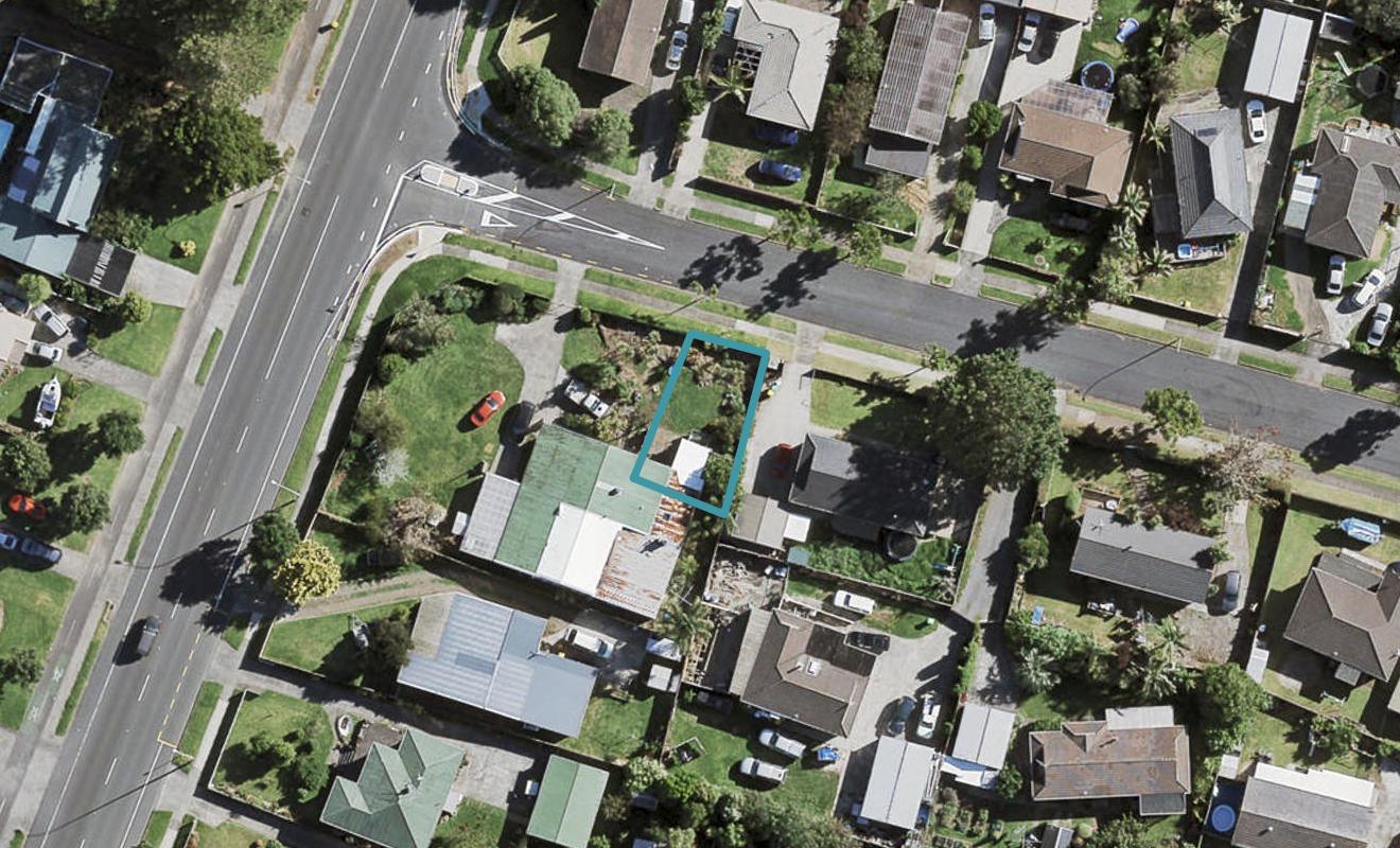 1C Adel Place, Weymouth, Auckland - Carousel 1