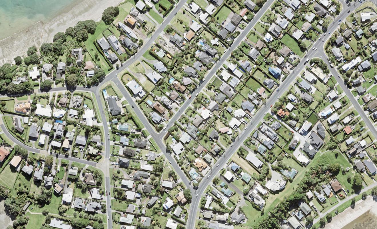 7 De Luen Avenue, Tindalls Beach, Whangaparaoa - Carousel 1