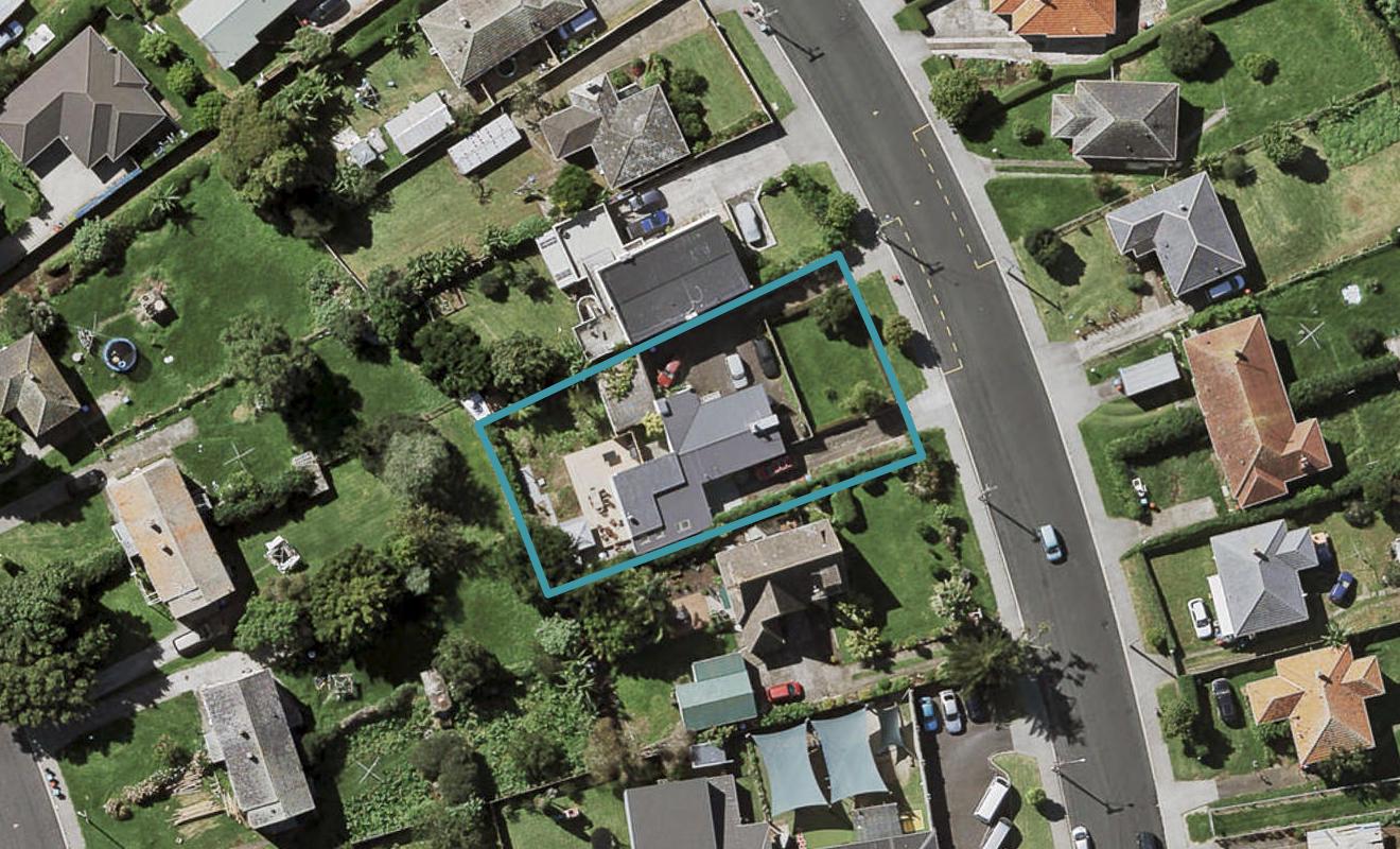 1/53 Court Crescent, Panmure, Auckland - Carousel 1