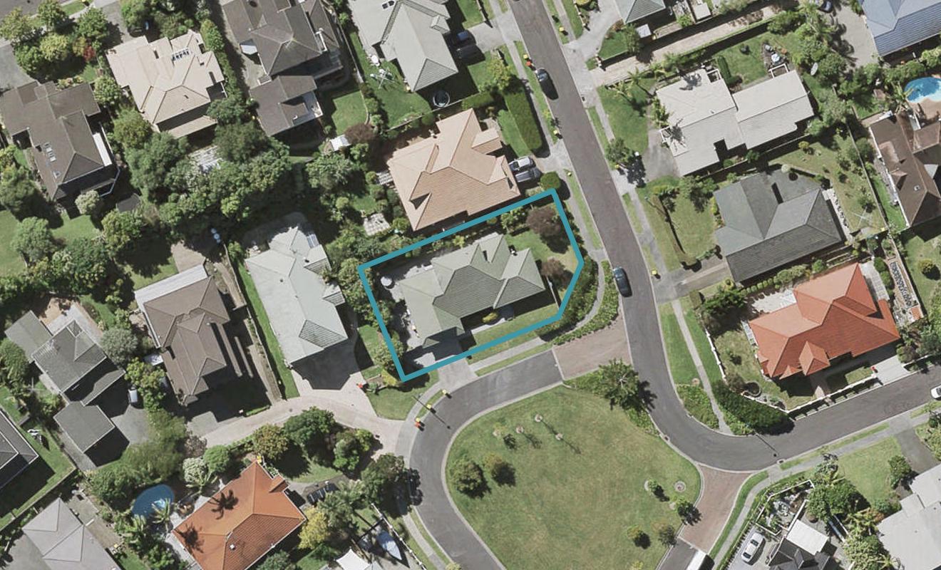 5 Te Hoe Grove, Pinehill, Auckland - Carousel 1