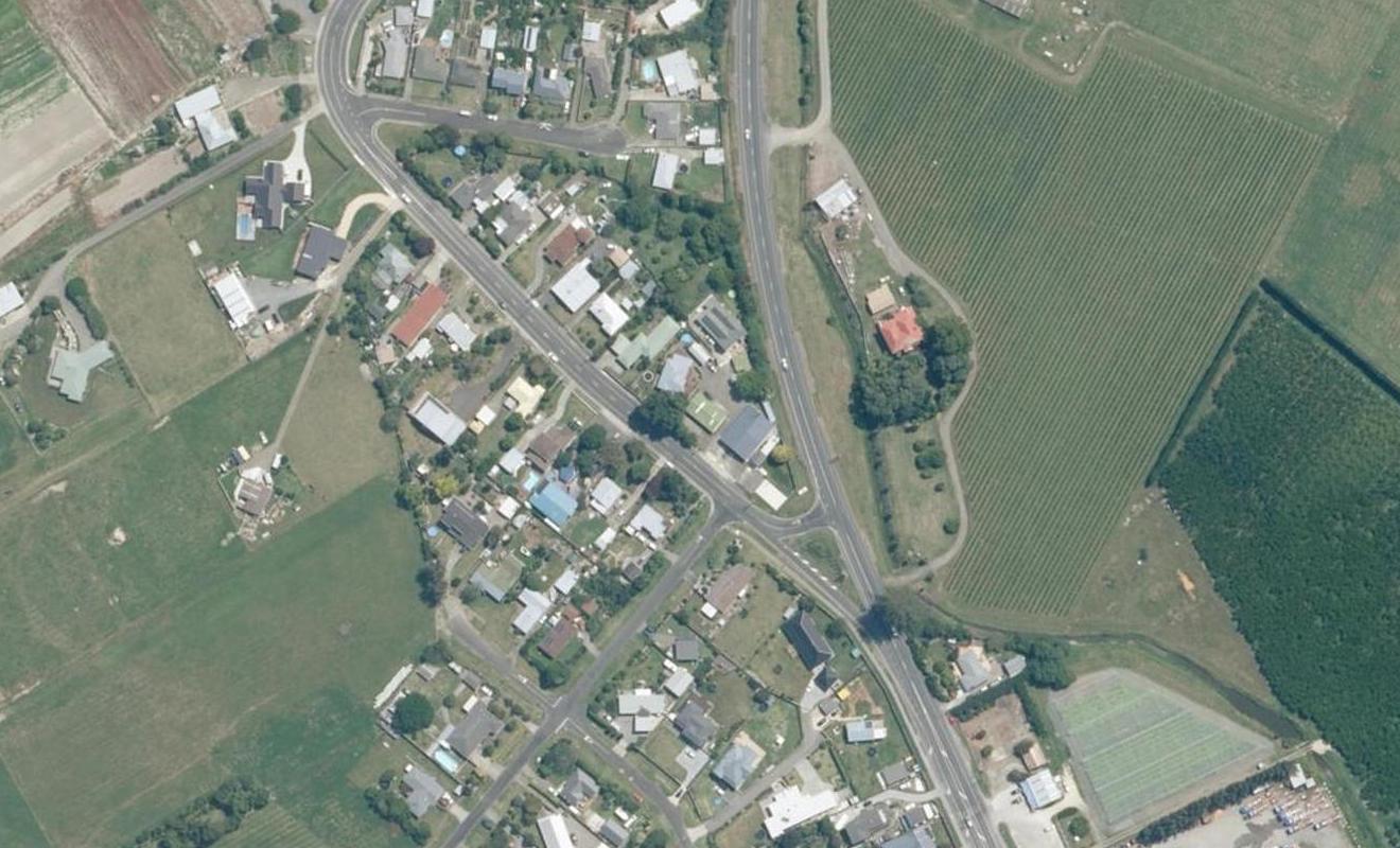 8 Petane Road, Bay View, Napier - Carousel 1