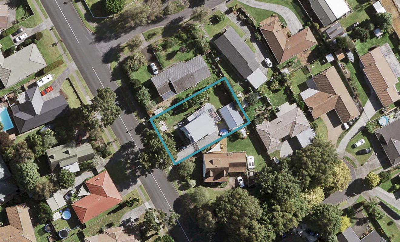 223 Walter Strevens Drive, Conifer Grove, Takanini - Carousel 1