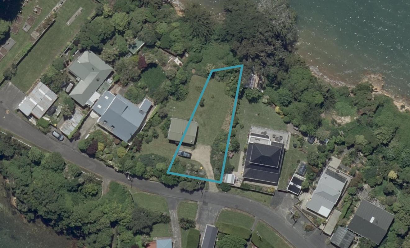 11B Virginia Avenue, Broad Bay, Dunedin - Carousel 1
